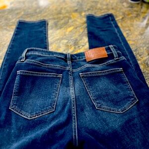 Lucky Branden Hayden skinny jeans.